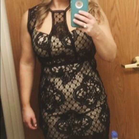 Main Strip Black Lace Dress Sz L - Picture 1 of 6